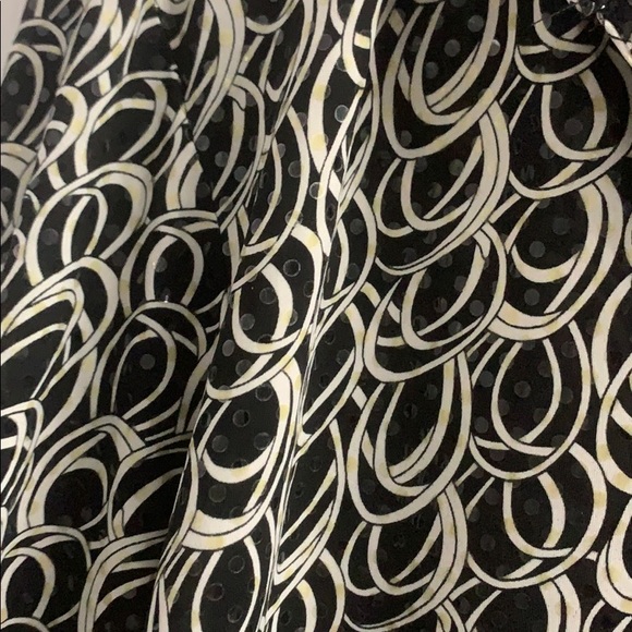 JOHN PAUL RICHARD LARGE BLACK & WHITE TOP - Picture 3 of 9